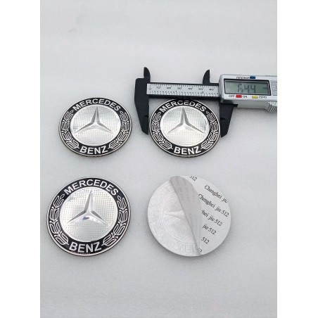 Chapas de centro de rueda Mercedes negro y plata 65mm