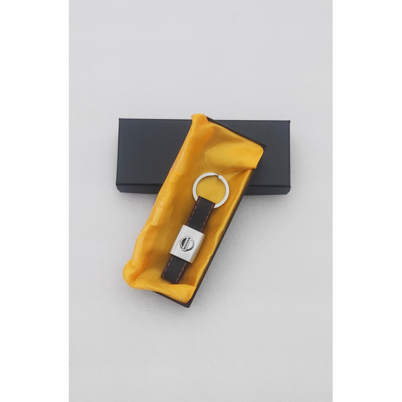 Llavero de Cuero NISSAN Perfecto para regalo!