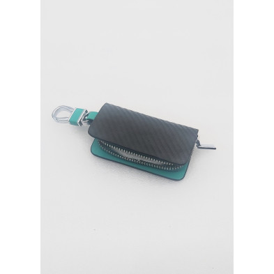 Llavero funda en carbono borde verde