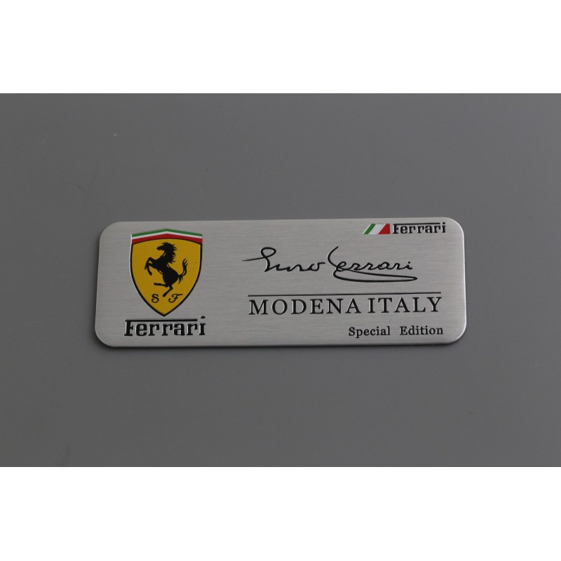 EMBLEMA FERRARI  MODENA ITALY