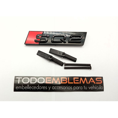 Emblema de Parrilla AUDI SQ2 Negro