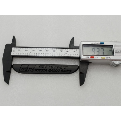 Emblema lateral o trasero vw r-line rojo