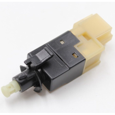 INTERRUPTOR DE LUCES DE FRENO MERCEDES-BENZ CLASE c a0105454409