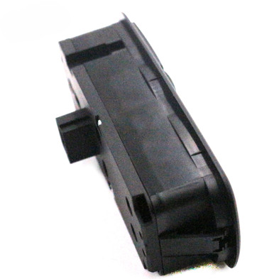 BOTONERA ELEVALUNAS MERCEDES-BENZ CLASE TRUCK AXOR 9438200197