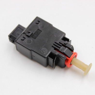 Interruptor de luces de freno BMW 61318360421