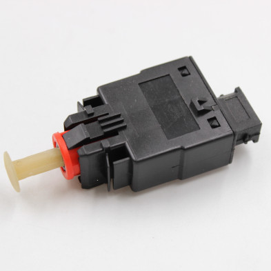 Interruptor de luces de freno BMW 61318360421