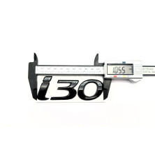 Emblema trasero HYUNDAI i30 negro