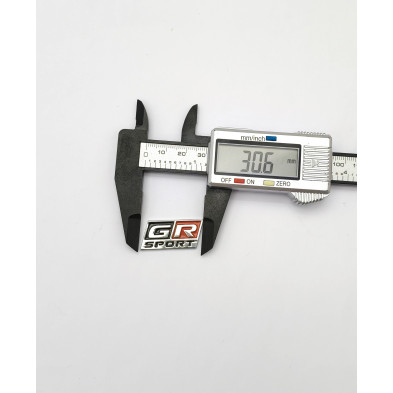 EMBLEMA TOYOTA pequeño GR SPORT plata cromado
