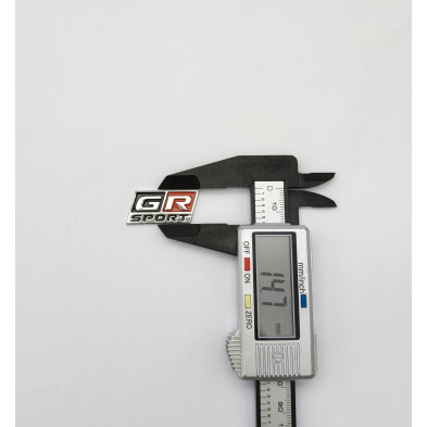 EMBLEMA TOYOTA pequeño GR SPORT plata cromado