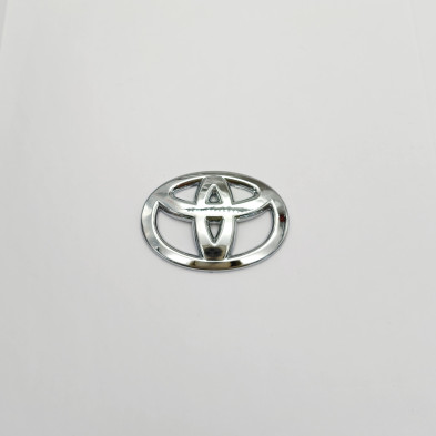 EMBLEMA LOGO TOYOTA 66x46mm
