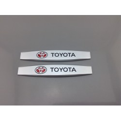 2 Emblemas Laterales TOYOTA Mate