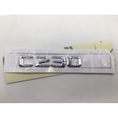 EMBLEMA LETRAS MERCEDES BENZ CLASE C C230 CROMADAS