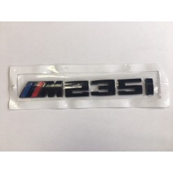 Emblema Trasero BMW M235i Negro Brillo