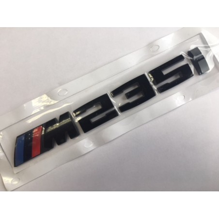 Emblema Trasero BMW M235i Negro Brillo