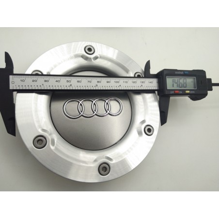 Centro de rueda Audi plata 146mm