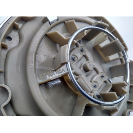 Centro de rueda Audi plata 146mm