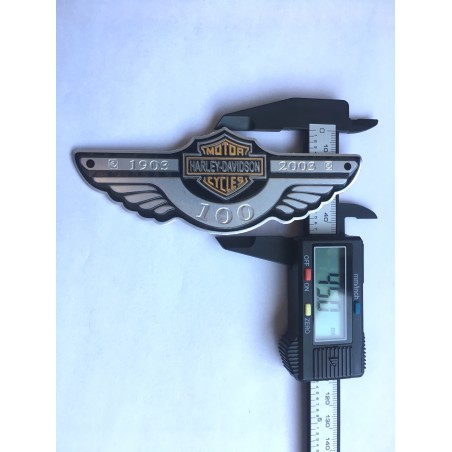 Placa Emblema HARLEY DAVIDSON 100 Aniversario 120x45mm