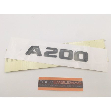 EMBLEMA LETRAS MERCEDES BENZ CLASE A A200 NEGRAS