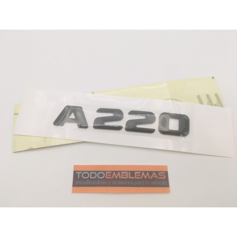 EMBLEMA LETRAS MERCEDES BENZ CLASE A A220 NEGRAS