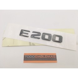 EMBLEMA LETRAS MERCEDES BENZ CLASE E E200 NEGRAS