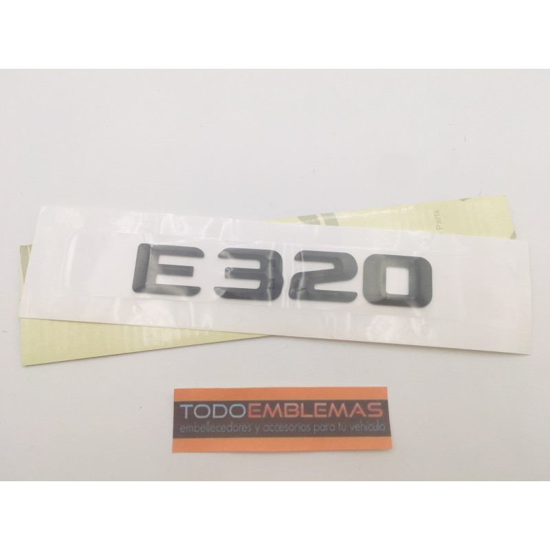 EMBLEMA LETRAS MERCEDES BENZ CLASE E E320 NEGRAS