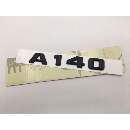 EMBLEMA LETRAS MERCEDES BENZ CLASE A A140 NEGRAS