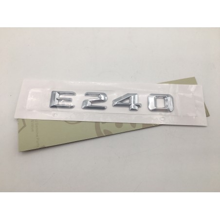 EMBLEMA LETRAS MERCEDES BENZ CLASE E E240 CROMADAS