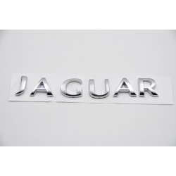 EMBLEMA LATERAL O TRASERO JAGUAR CROMADAS