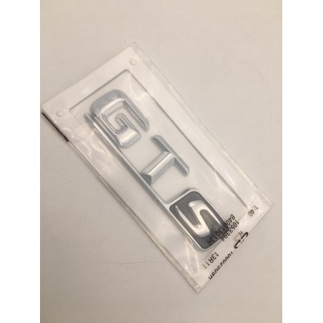 Emblema Trasero MERCEDES-BENZ GTs Cromado