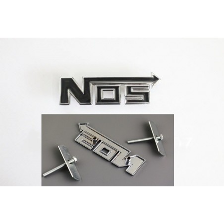 EMBLEMA PARRILLA NOS Negro