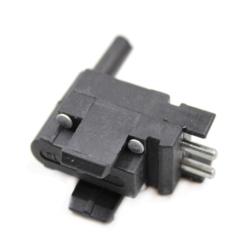 INTERRUPTOR SENSOR DE MARCHA ATRÁS MERCEDES 190 W123 W124 A2015450014
