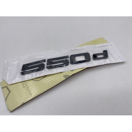 EMBLEMA TRASERO BMW SERIE 5 550d NEGRAS