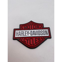 Placa Emblema HARLEY DAVIDSON Rojo y Blanco 57x45mm