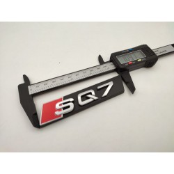 Emblema Parrilla AUDI SQ7 Plata