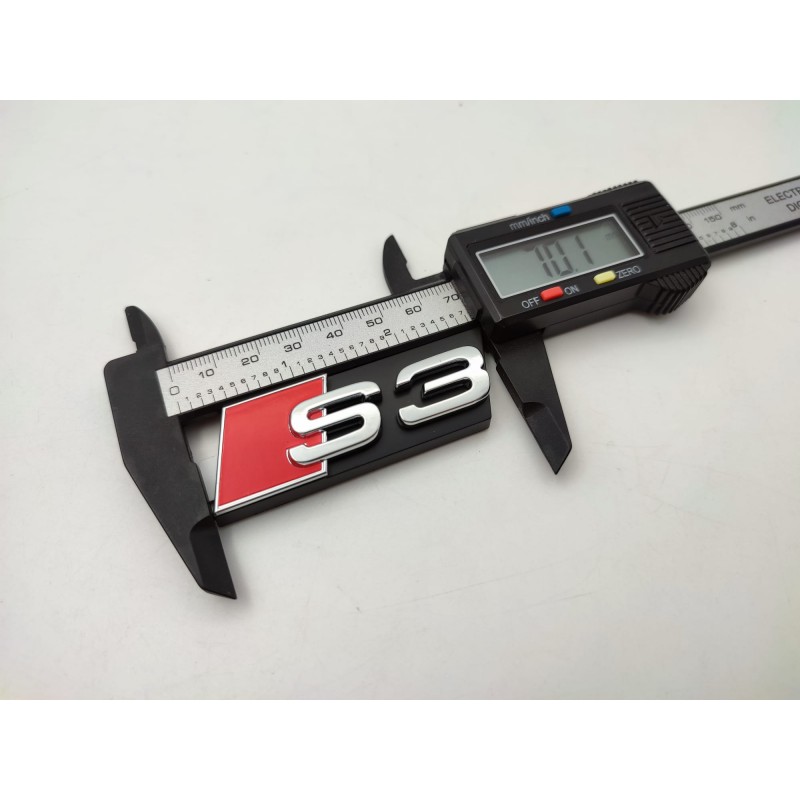 Logo Emblème S3 Pour Calandre Audi A3/S3 - Argent Décoration Voiture - Neuf
