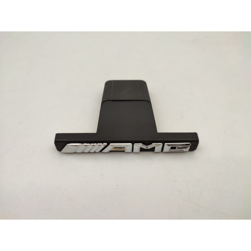 Emblema de Parrilla AMG