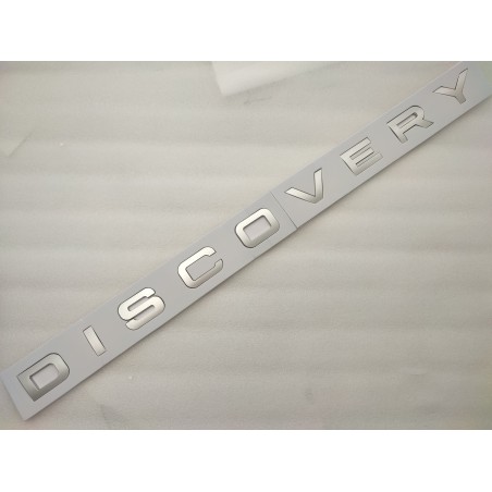 Emblema Delantero o Trasero Letras DISCOVERY Plata