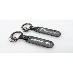 Llavero de carbono con logo mercedes amg